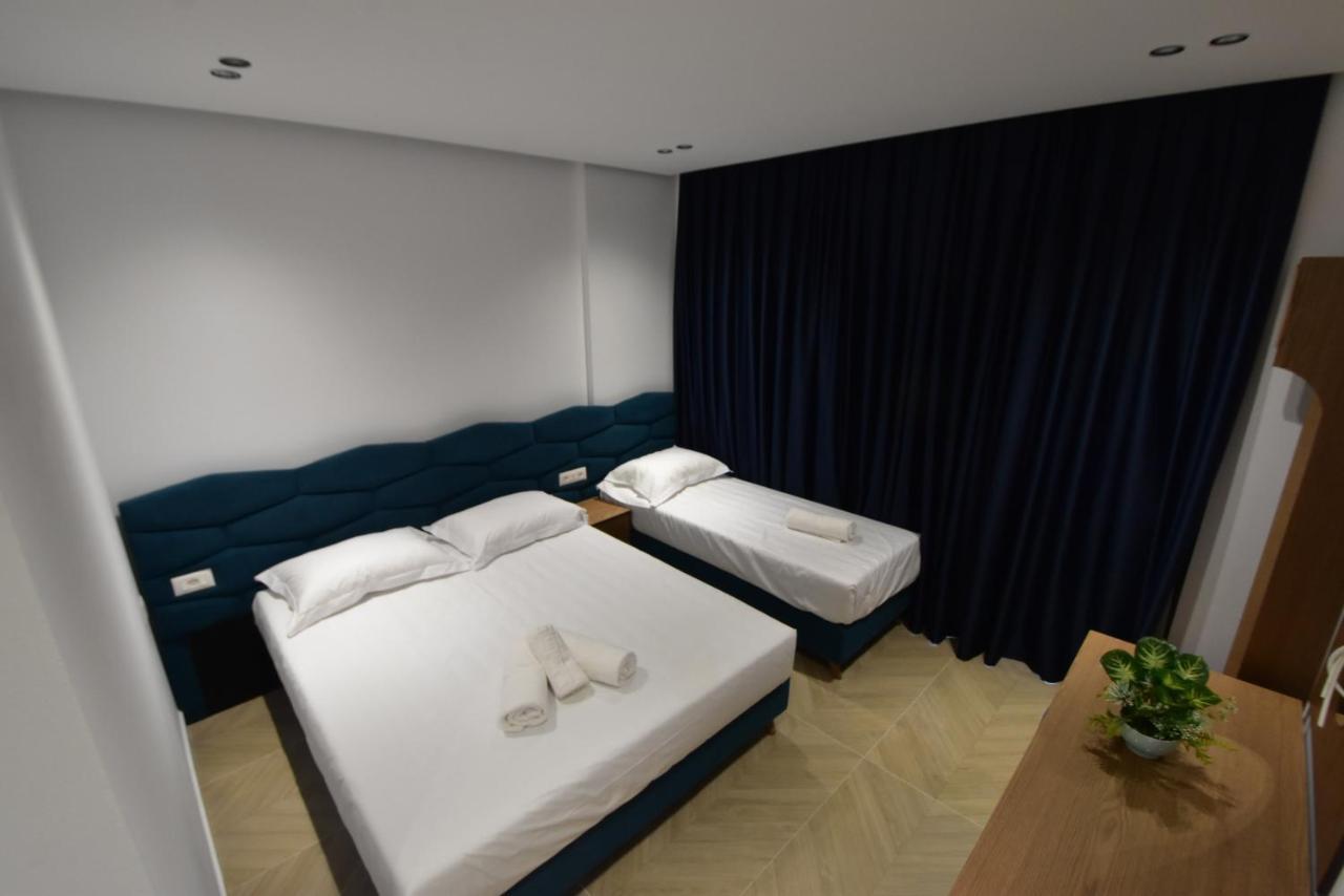Agimi Hotel 卡萨米尔 外观 照片