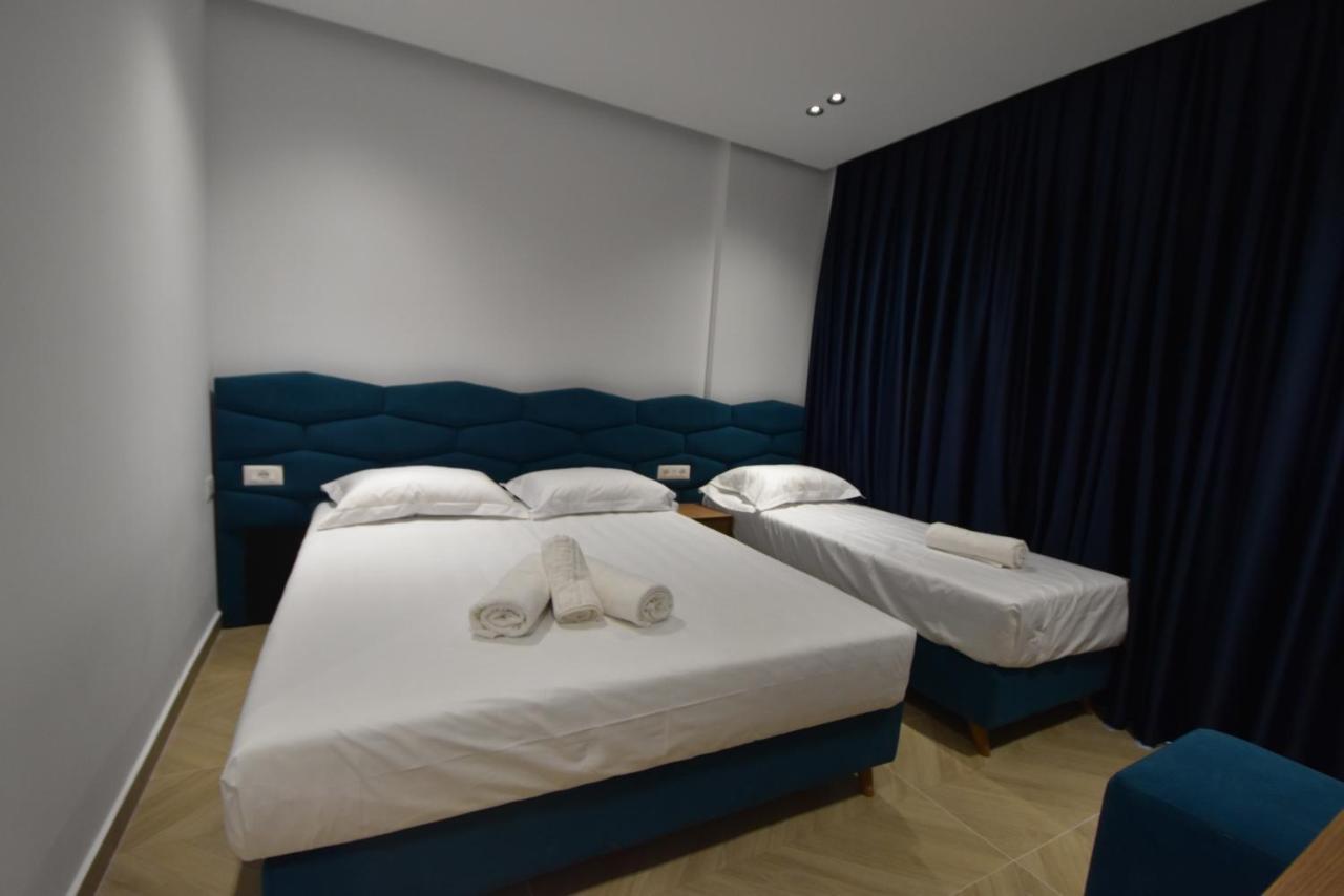 Agimi Hotel 卡萨米尔 外观 照片