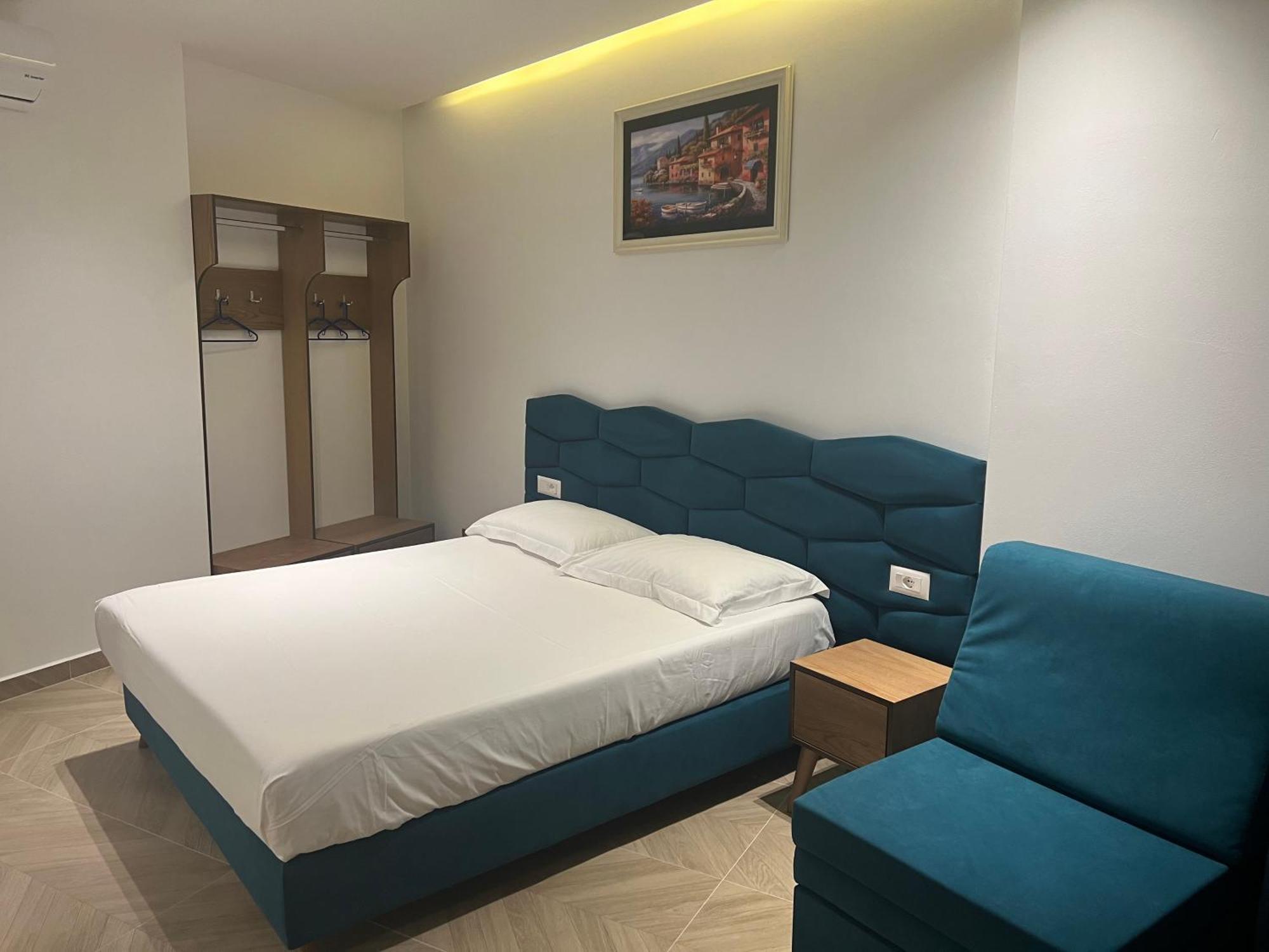 Agimi Hotel 卡萨米尔 外观 照片