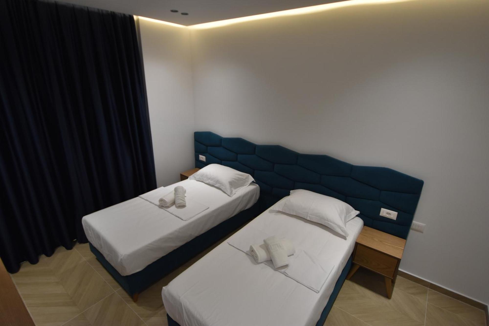 Agimi Hotel 卡萨米尔 外观 照片